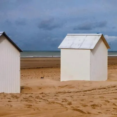 Les Pieds Dans L'eau