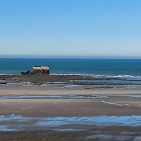 Les Pieds Dans L'eau