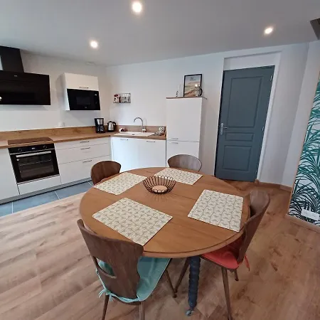 بيت للعطل Les Pieds Dans L'eau