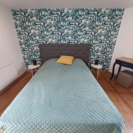 Les Pieds Dans L'eau *