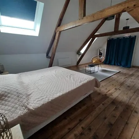 Les Pieds Dans L'eau بيت للعطل