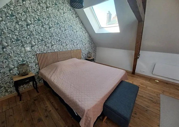 Les Pieds Dans L'eau